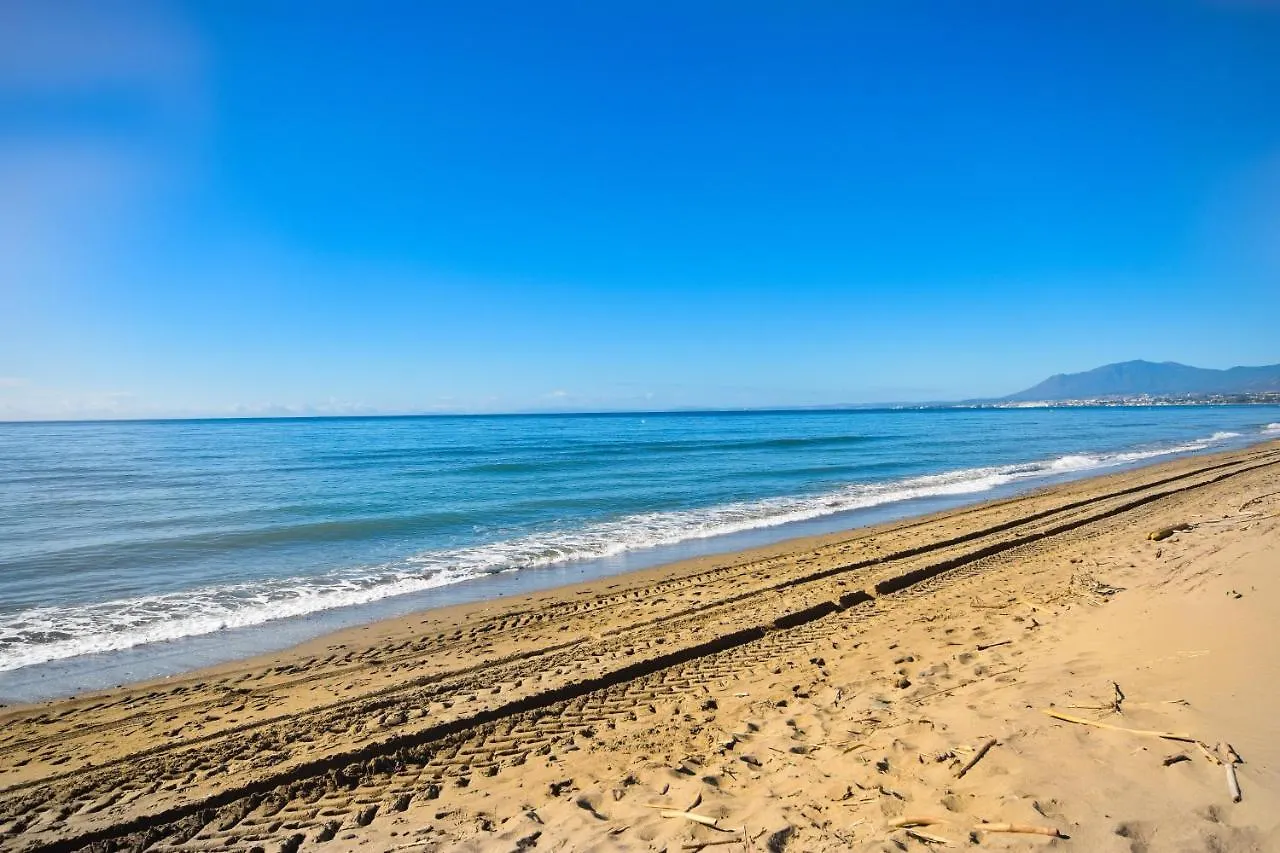 Lägenhet Apartment, Front Line Beach, In Las Arenas, Bahia De Marbella